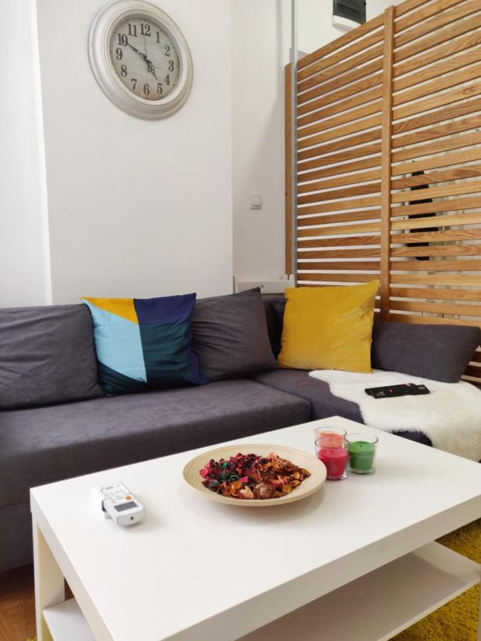 The 2-bedroom - Free Private Parking Апартаменты Белград