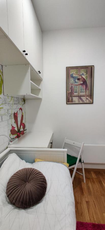 Апартаменты The 2-bedroom - Free Private Parking Белград
